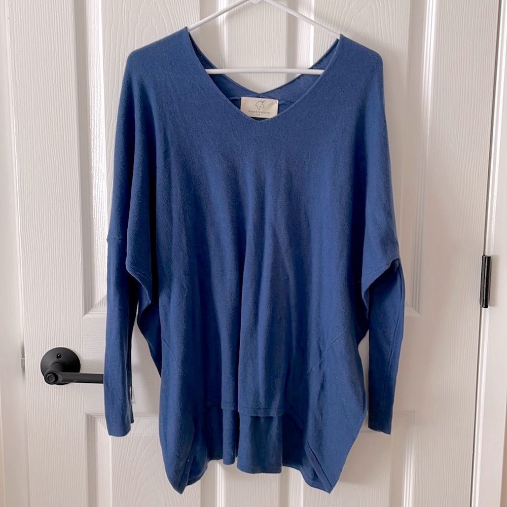 VICI Hyped Unicorn v neck sweater